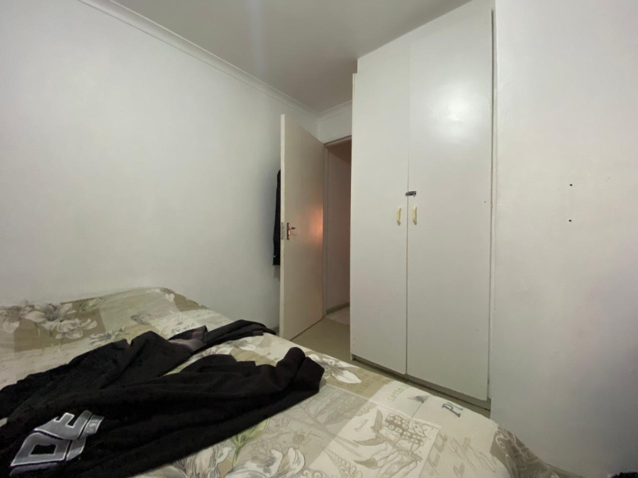 2 Bedroom Property for Sale in Fairfield Estate Western Cape